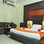 Oyo Rooms Hide Market Hussainpura