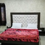 R.S Hotel & Restaurant