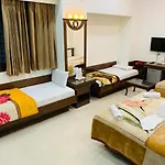Hotel Heritage Inn