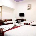Hotel Heritage Inn