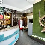 Oyo 14510 Hotel Harpal Classic
