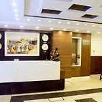 Hotel D S Inn