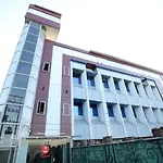Hotel Punnu International