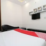 Oyo 27989 Shingari Inn