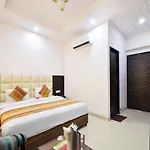 Oyo 5263 R C Regency