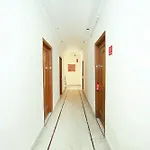 Oyo 10504 Hotel Golden Heritage
