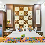 Fabhotel Aman Residency Sharifpura