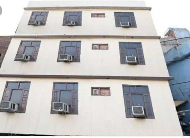 Hotel Sartaj Inn