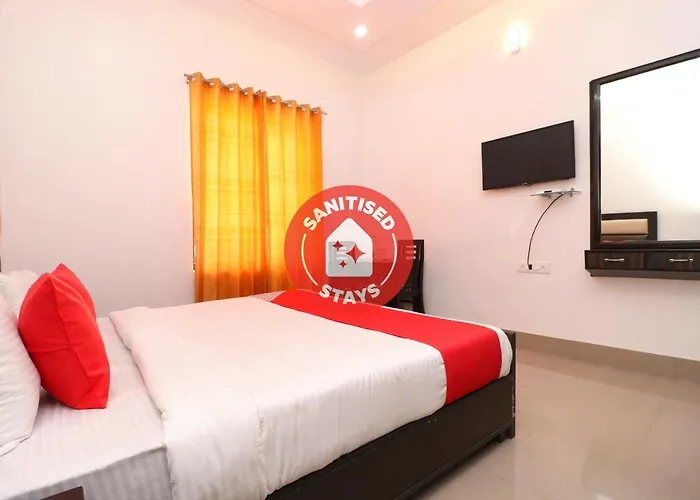 Oyo 23235 Hotel Roopmahal & Restaurant