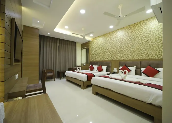 Hotel S.S Royal