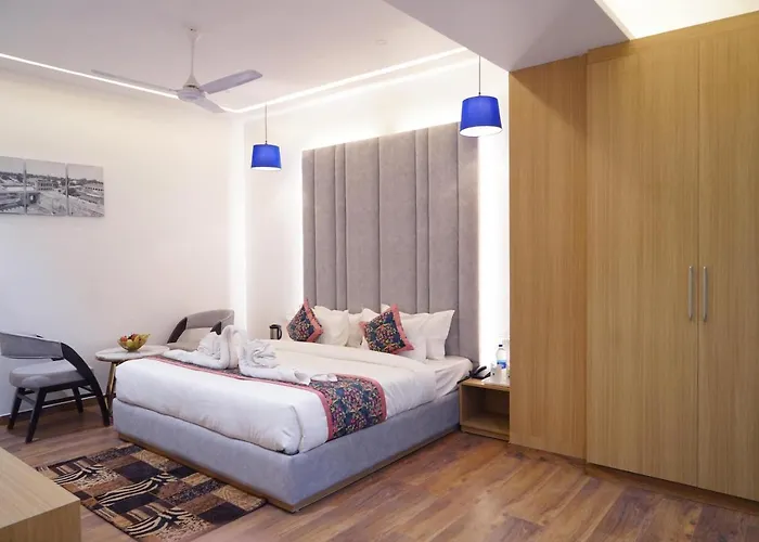 Hotel Luxurio - In-House Barista Cafe, Near Golden Temple Amritsar