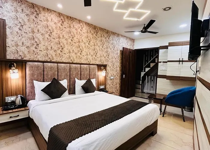 Monga Dream Residency - 5 Minutes Walk From Golden Temple
