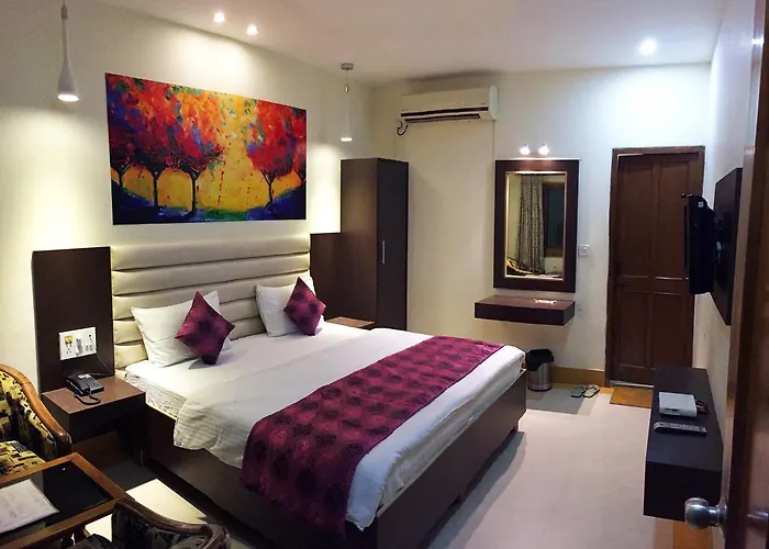 Hotel Veenus International