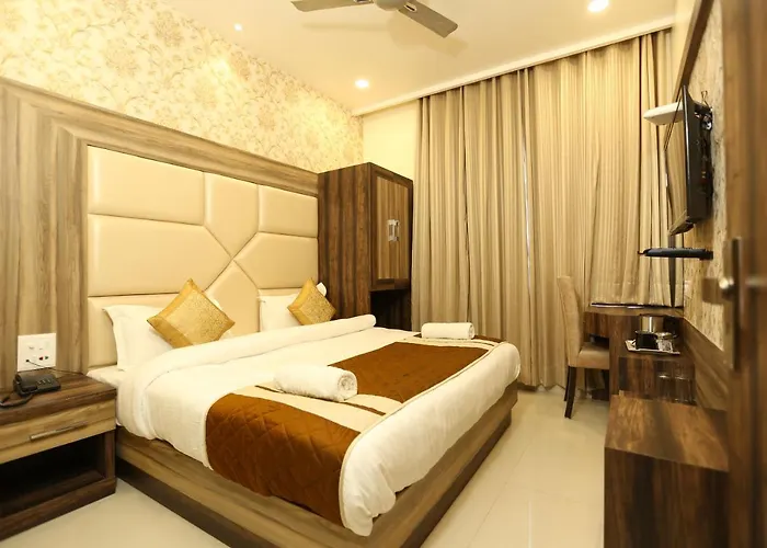 Hotel Malhotra Inn 50 Meter From Golden Temple