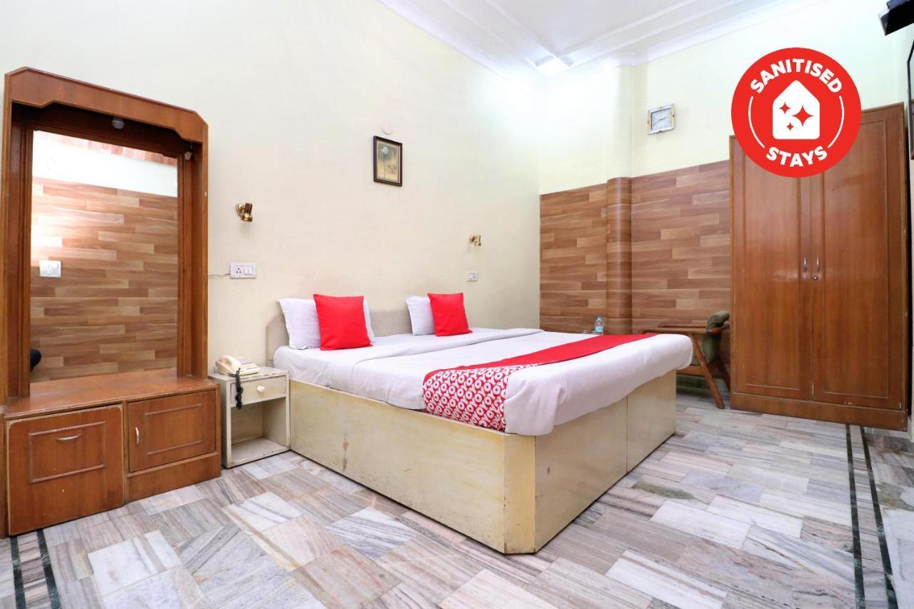 Oyo 24073 Hari Darshan Hotel
