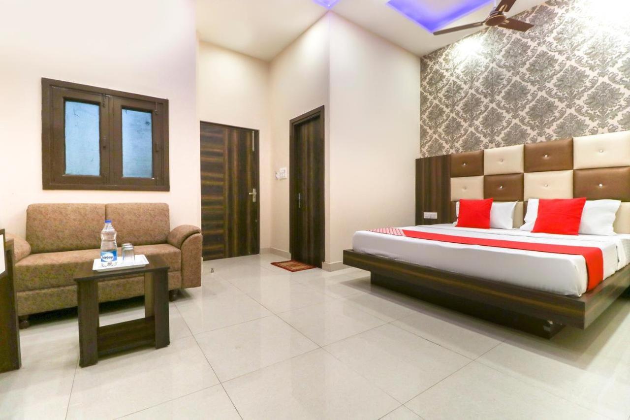 Hotel Jarnail Residency 2*