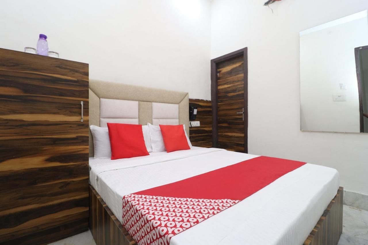 Oyo 39638 Indigo Hotel