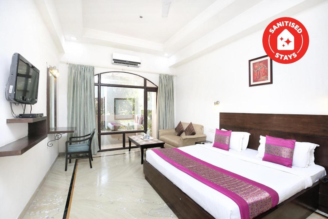Capital O 15395 42 Hotel