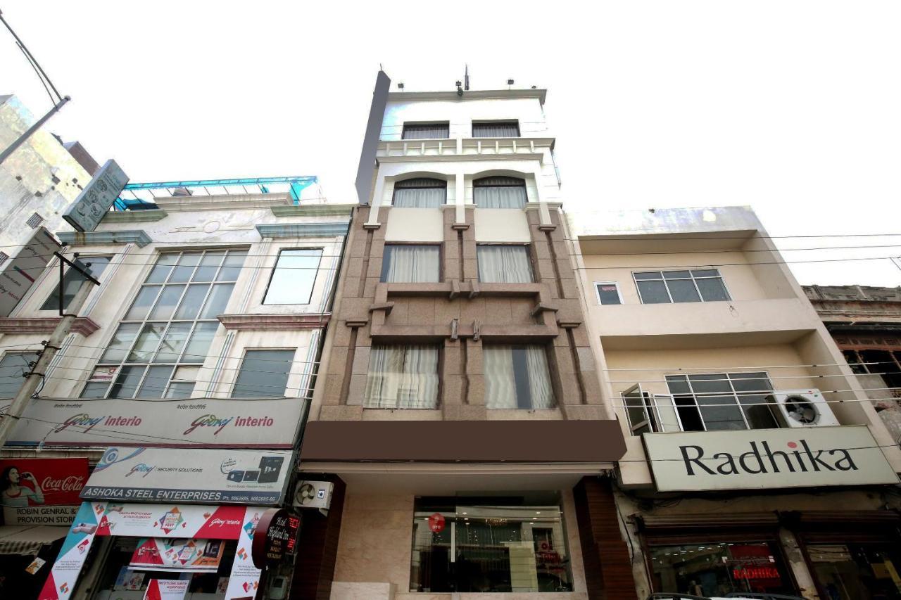 Hotel Oyo 9854 Highland 3*