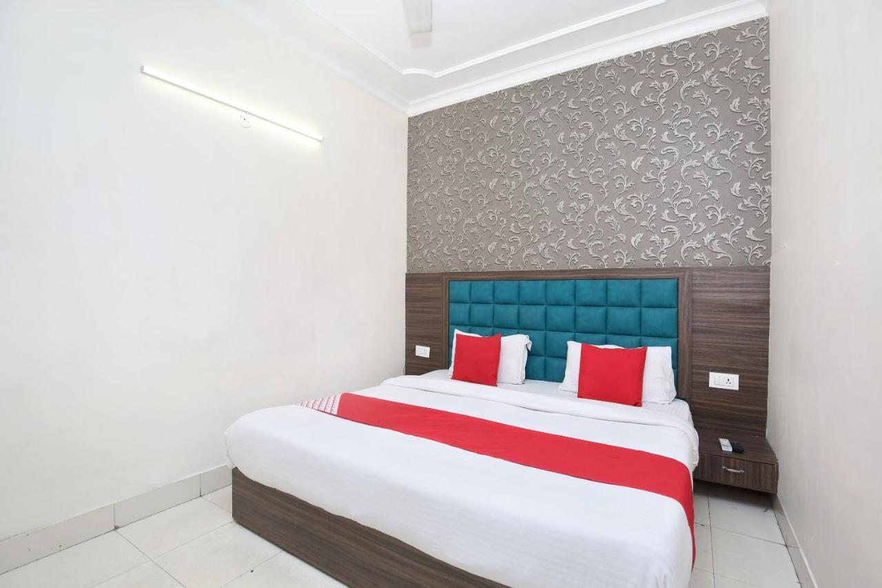 Oyo 12354 Sangreela Hotel Amritsar