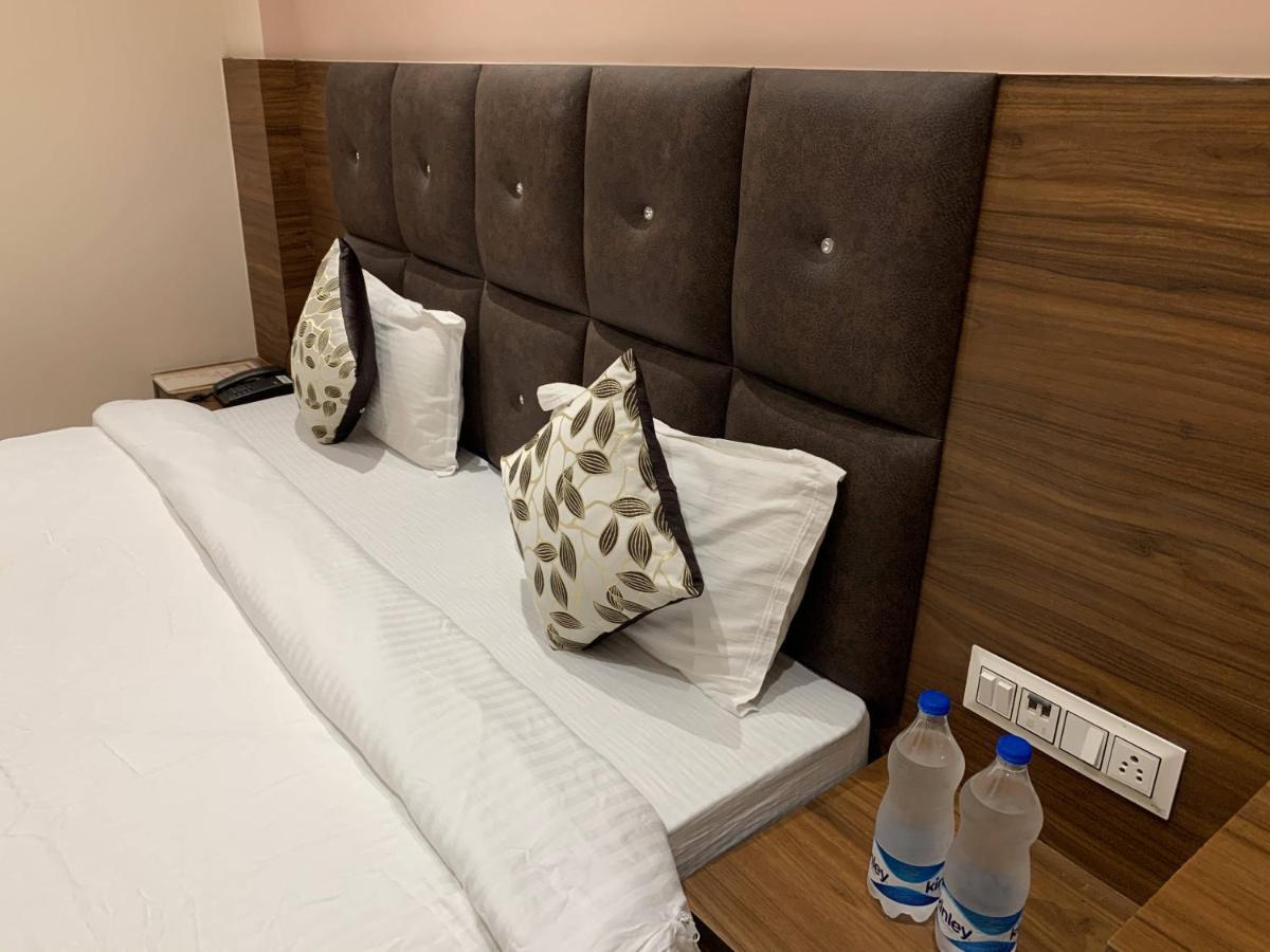 Anchit - Walking Distance To Golden Temple Amritsar