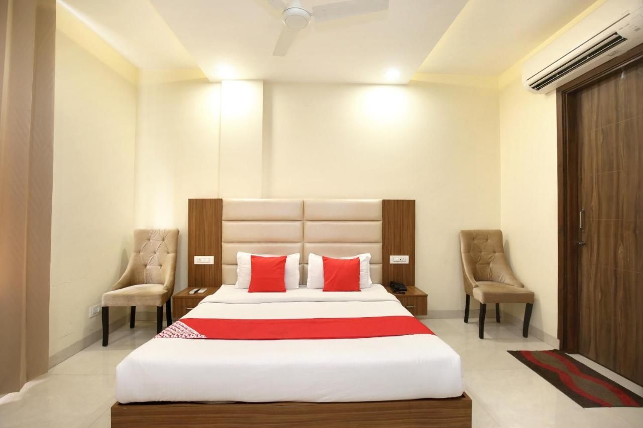 Capital O 8510 Welcome Hotel
