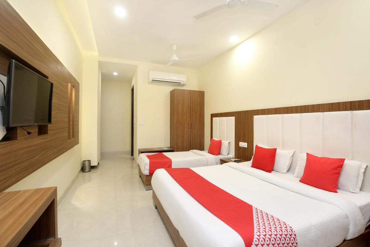 Capital O 8510 Welcome Hotel Amritsar