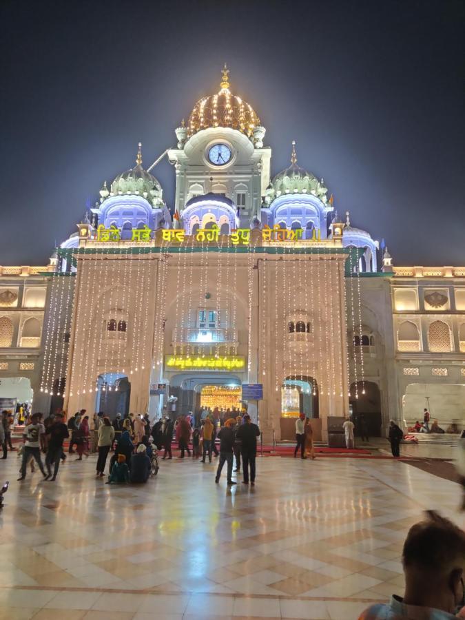 Bed & Breakfast Rujhan - Just 2 Minute Walking Distance From Golden Temple *