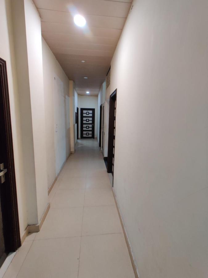 Rujhan - Just 2 Minute Walking Distance From Golden Temple