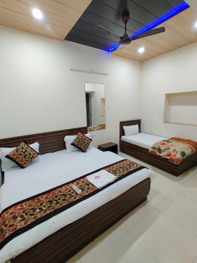Rujhan - Just 2 Minute Walking Distance From Golden Temple Amritsar