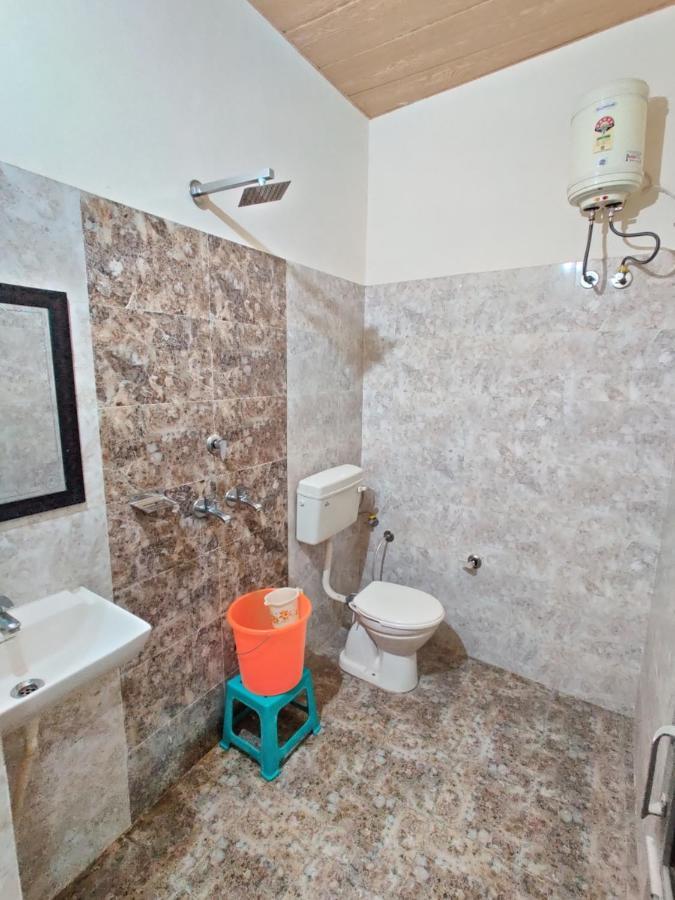 Rujhan - Just 2 Minute Walking Distance From Golden Temple *