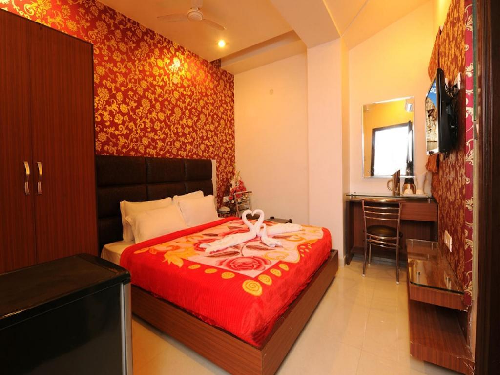 Pearl & Hotel Amritsar