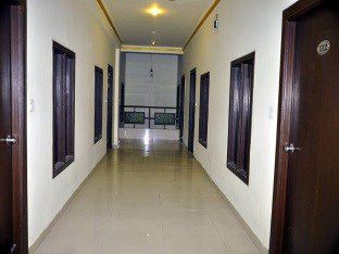 Downtown Hotel 3*