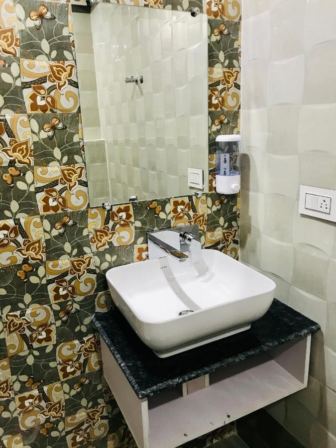 Kabir Residency Hotel Amritsar