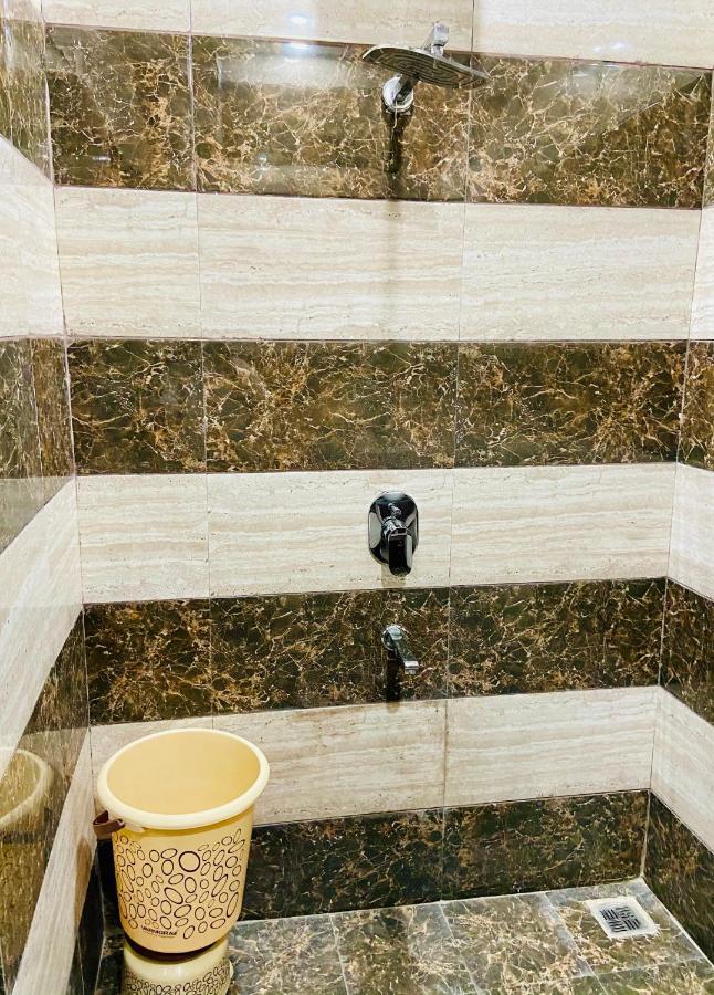 Hotel Kabir Residency