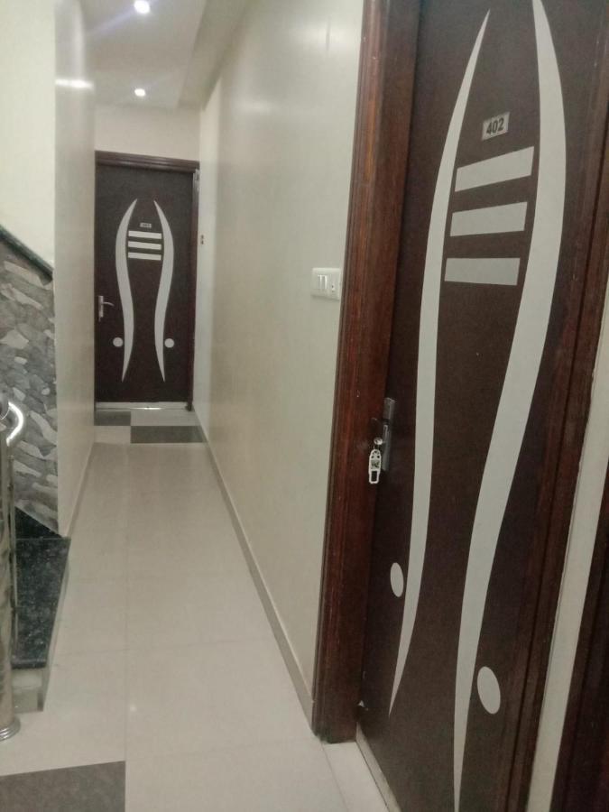 Shree Hari Castle Hotel