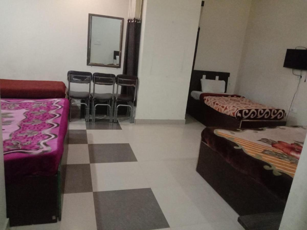 Shree Hari Castle Hotel