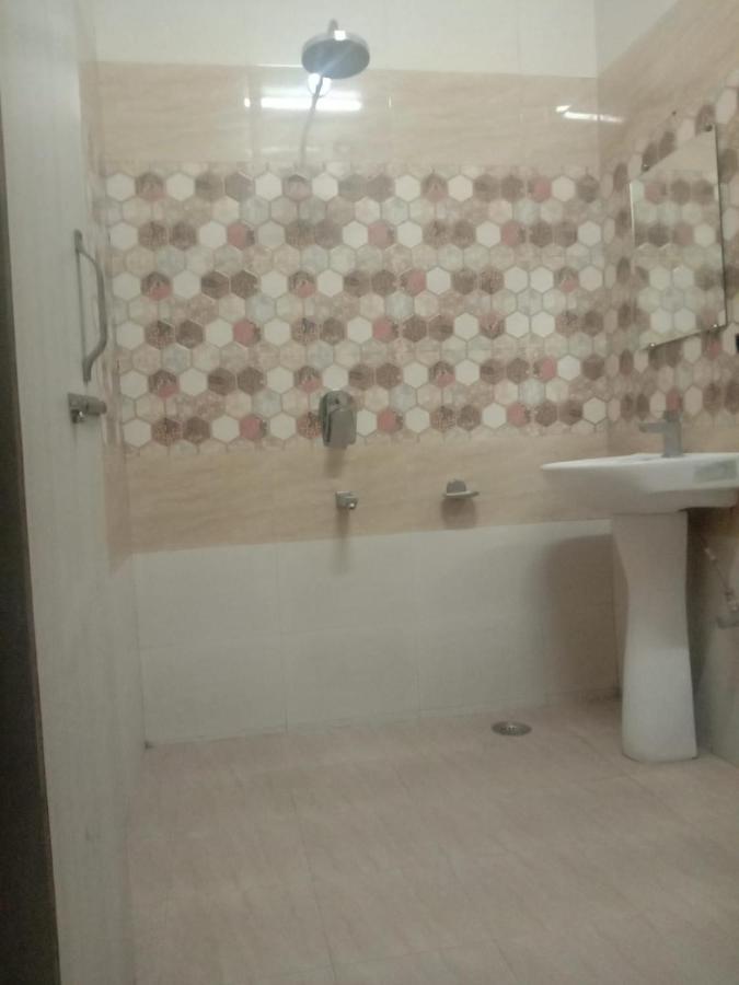 Shree Hari Castle Hotel 2*