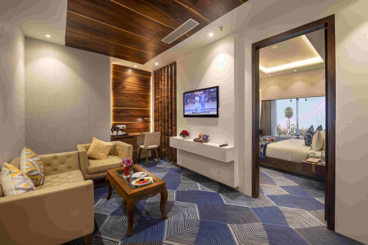 Dewdrop Hotel 4*