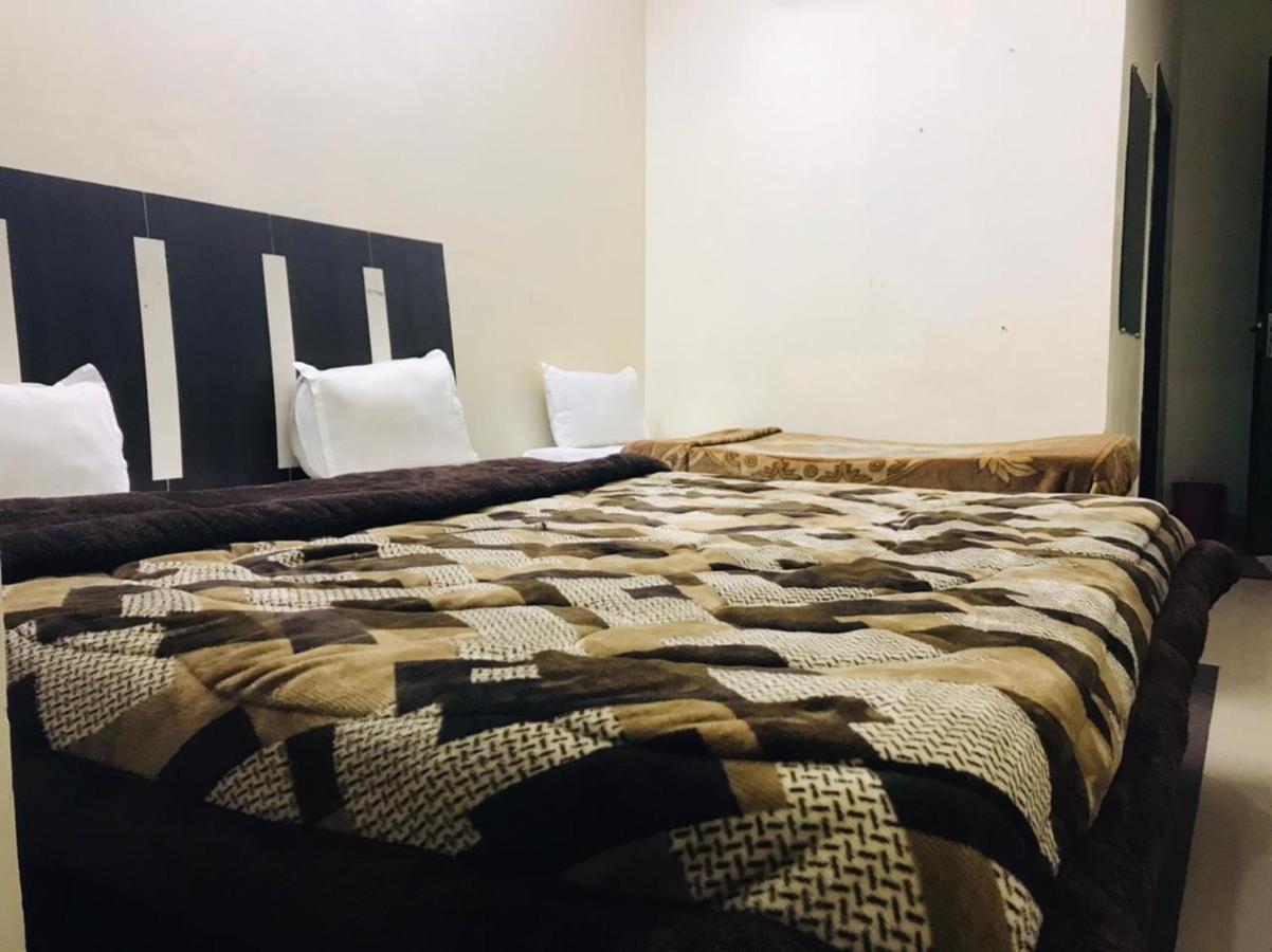 Shree Hari Castle Hotel 2*