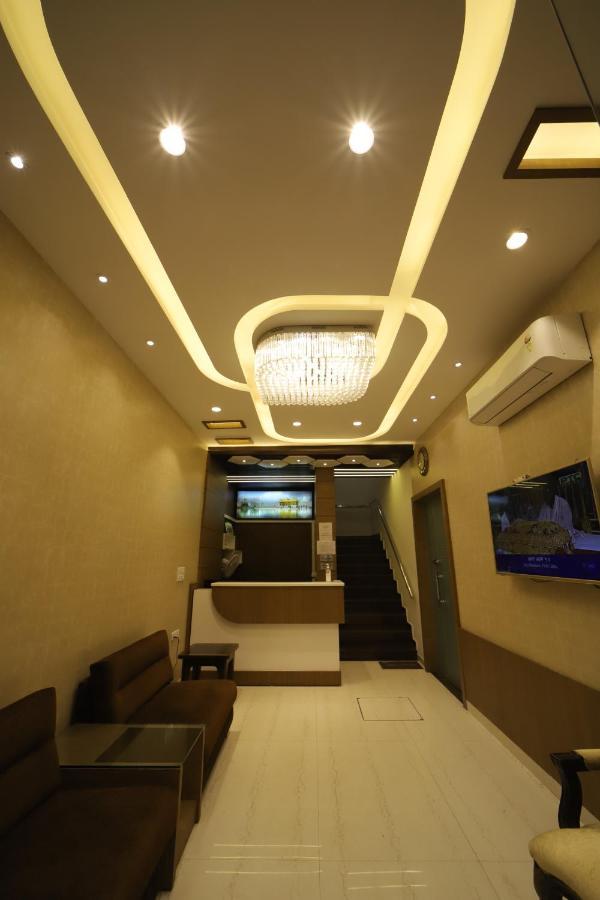 S.s Royal 3*