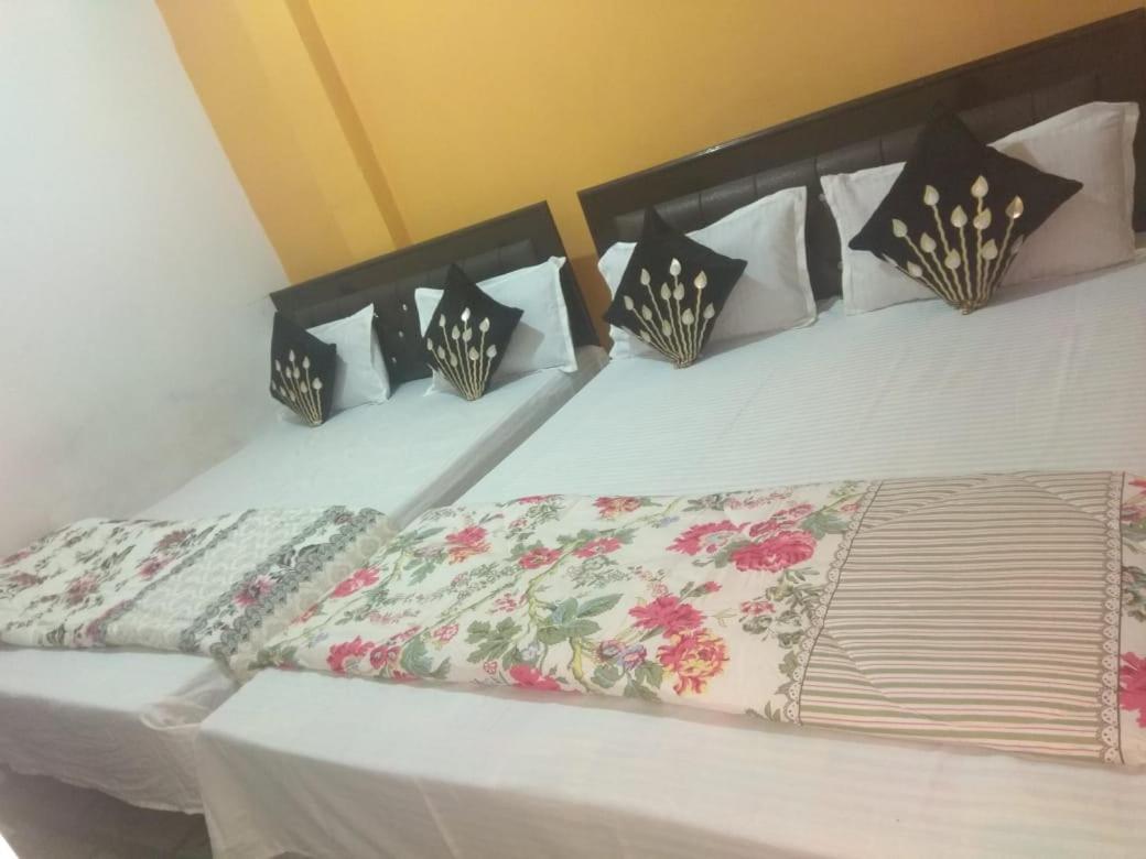 Appna Ghar Guest house *