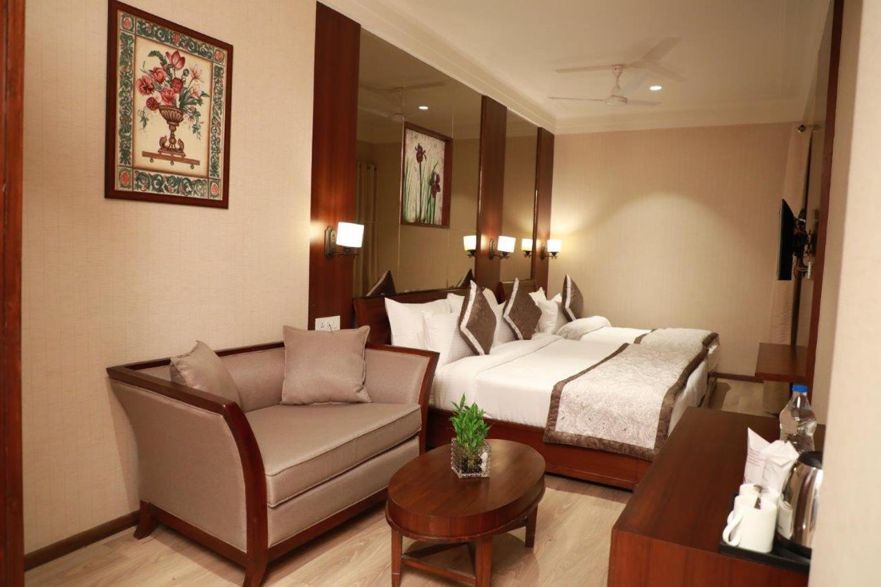 Golden Tower Near Heritage Street Hotel 4*
