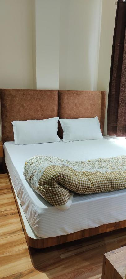 Hotel Golden Blessings