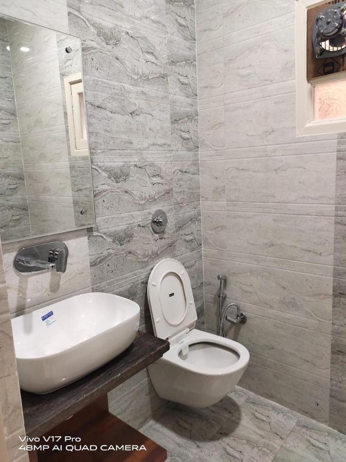 Jasneet Hotel