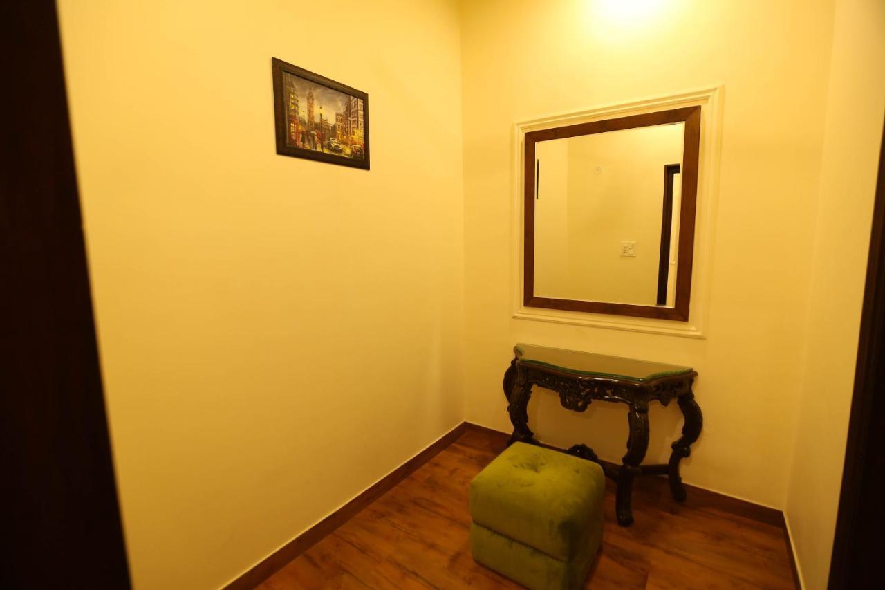 Housewood Villas Hotel *