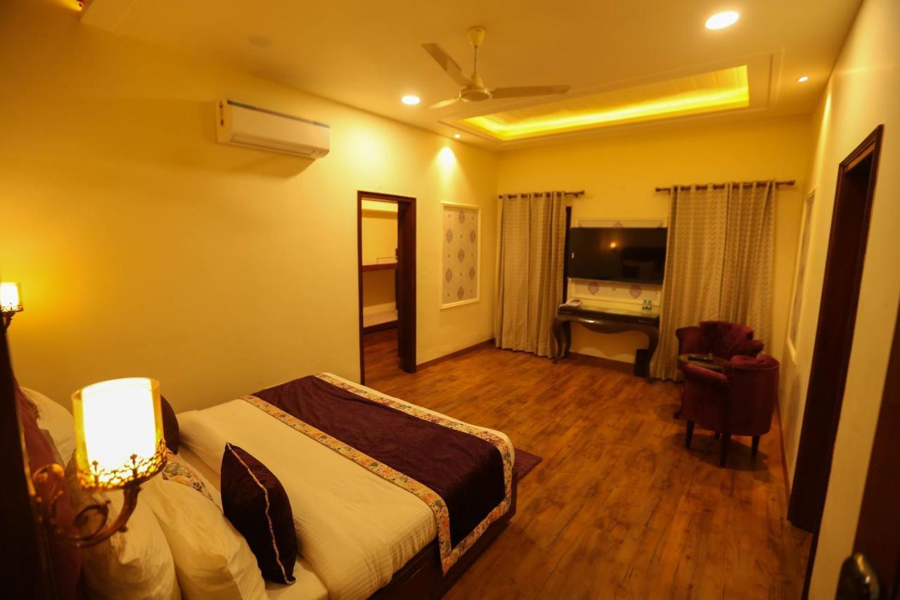 Hotel Housewood Villas Amritsar