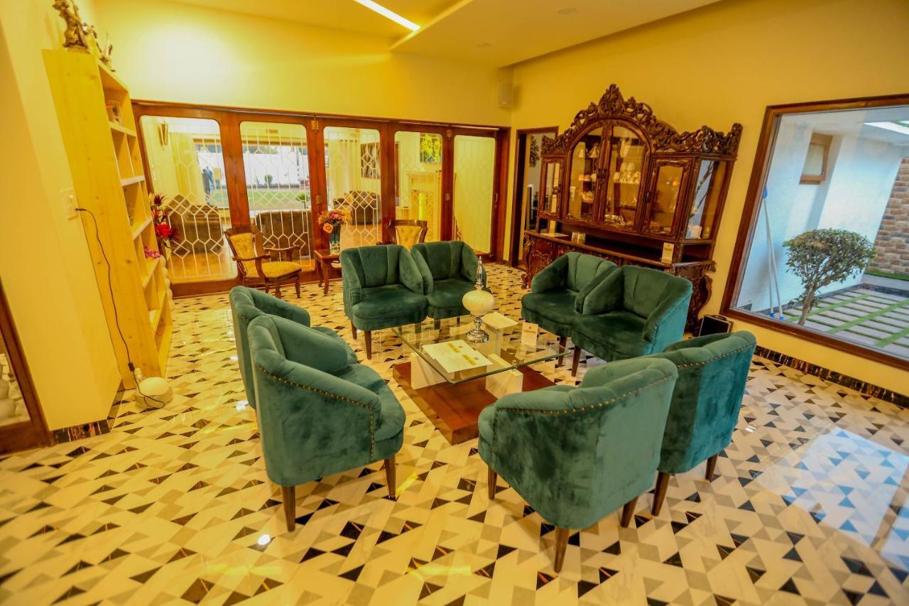 Hotel Housewood Villas *