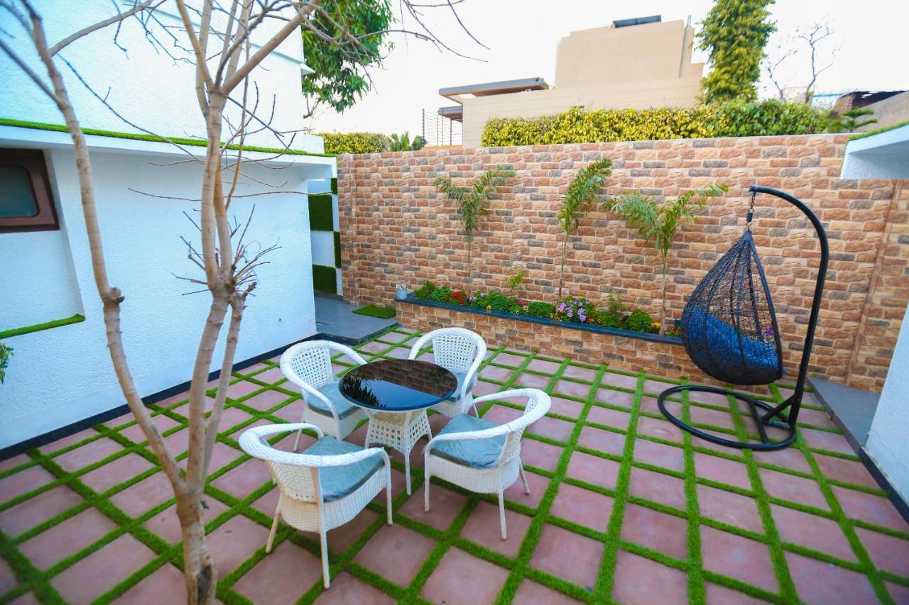 Housewood Villas Hotel