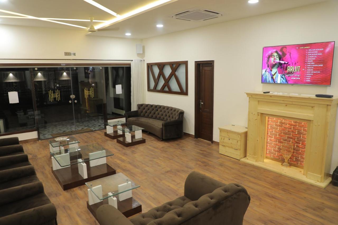 Housewood Villas Hotel